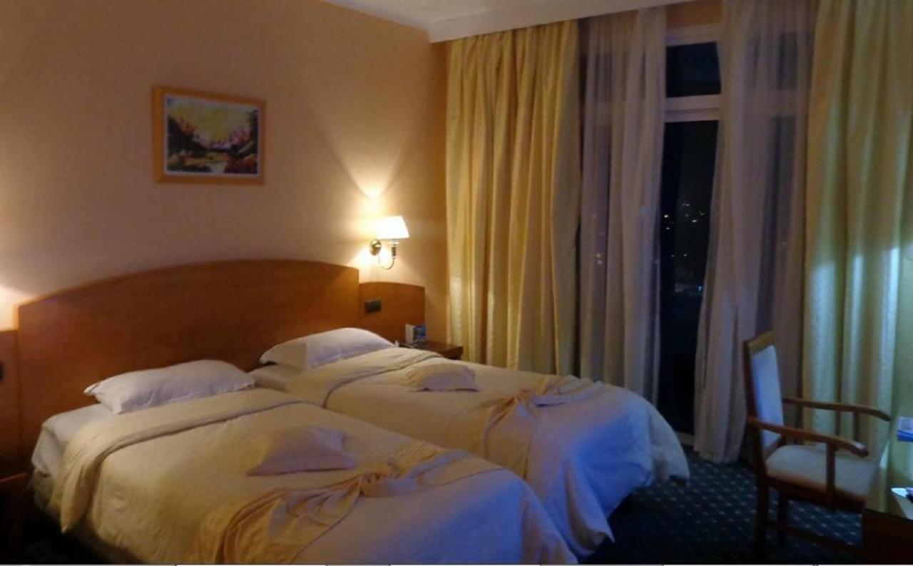 Hotel Sabri Annaba Esterno foto